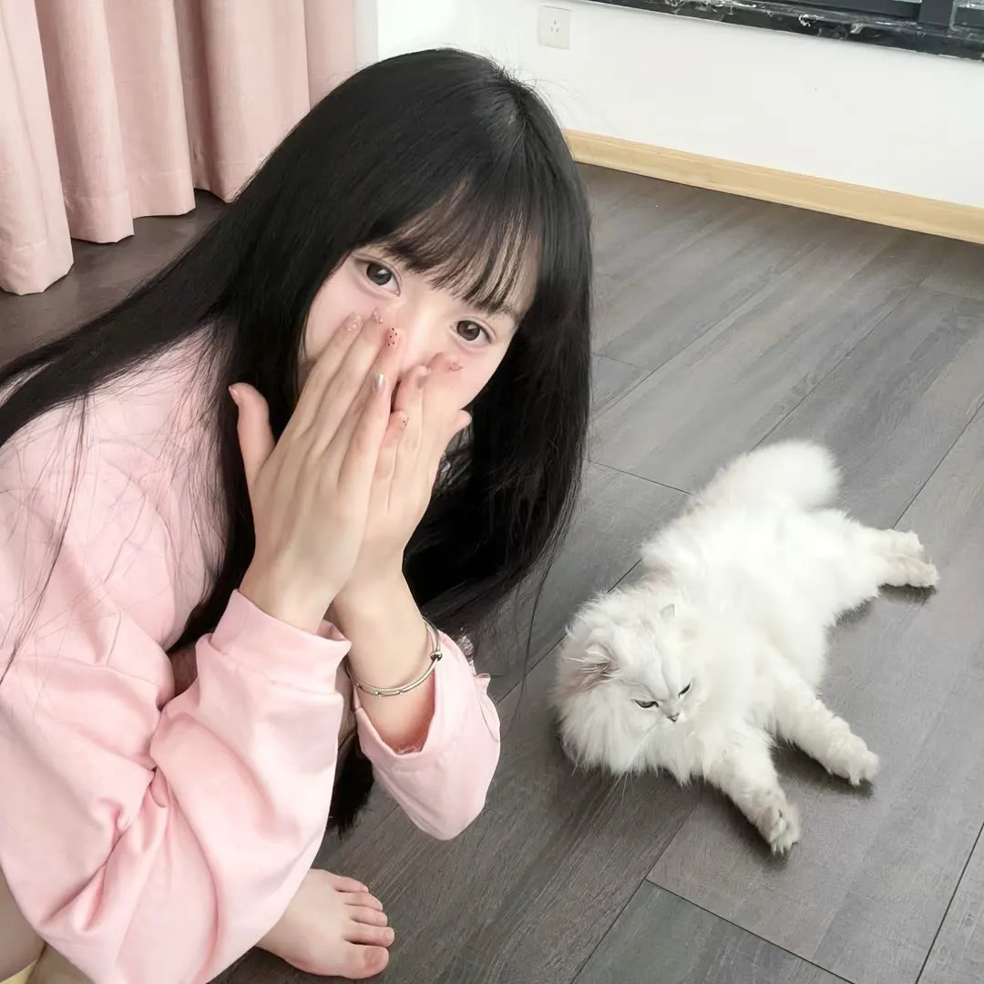 失忆𠝹女王